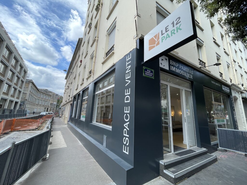 BNP PARIBAS IMMOBILIER Boutique à Paris 12- PIC 92